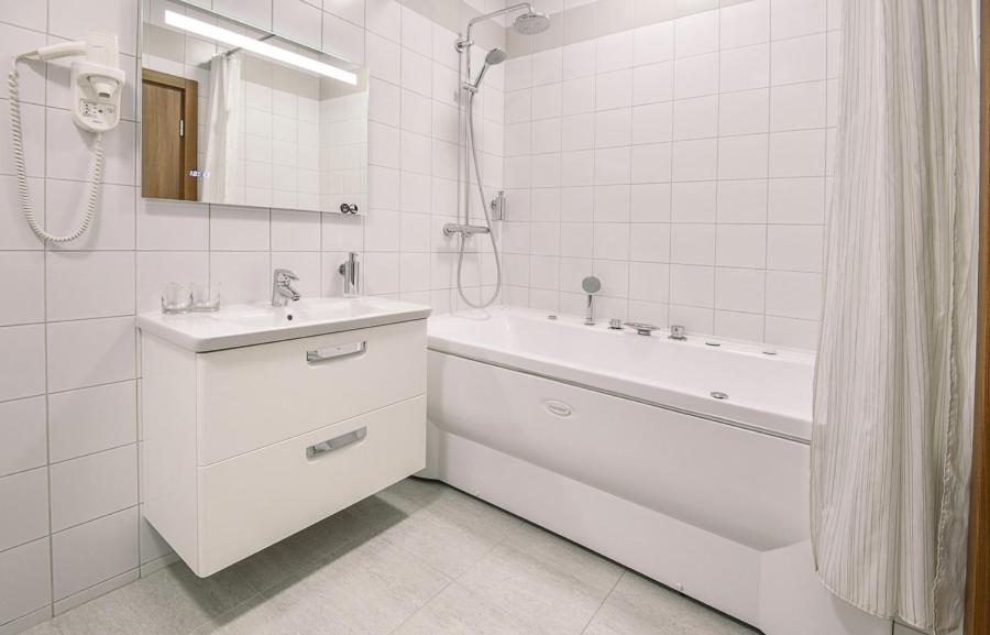 Киров: Alpha Business-Hotel