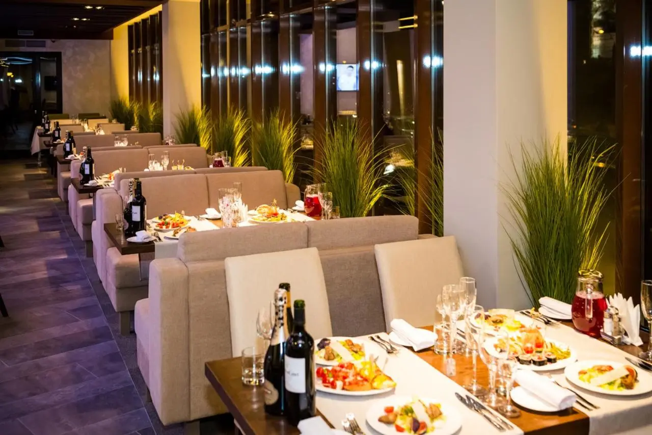 Киров: Alpha Business-Hotel
