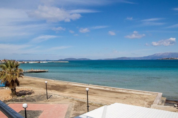 Чешме: Adonis | Cesme