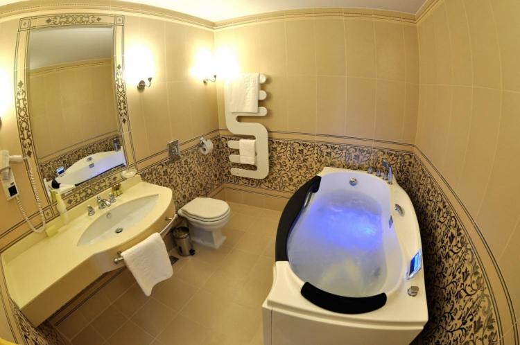 Киров: Hotel Imperial 