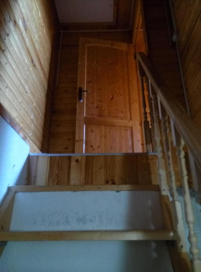 Пионерский: Apartment On Vokzalnaya 4