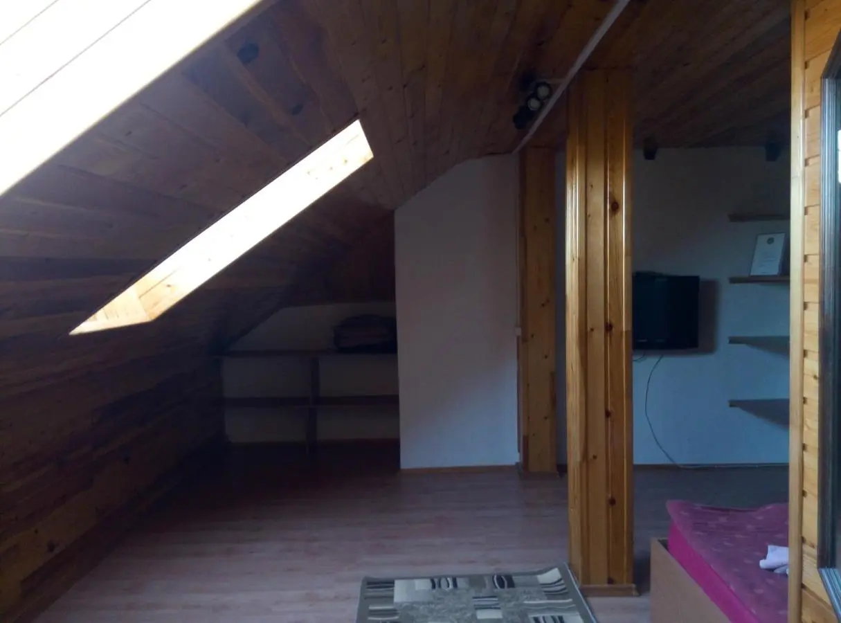 Пионерский: Apartment On Vokzalnaya 4