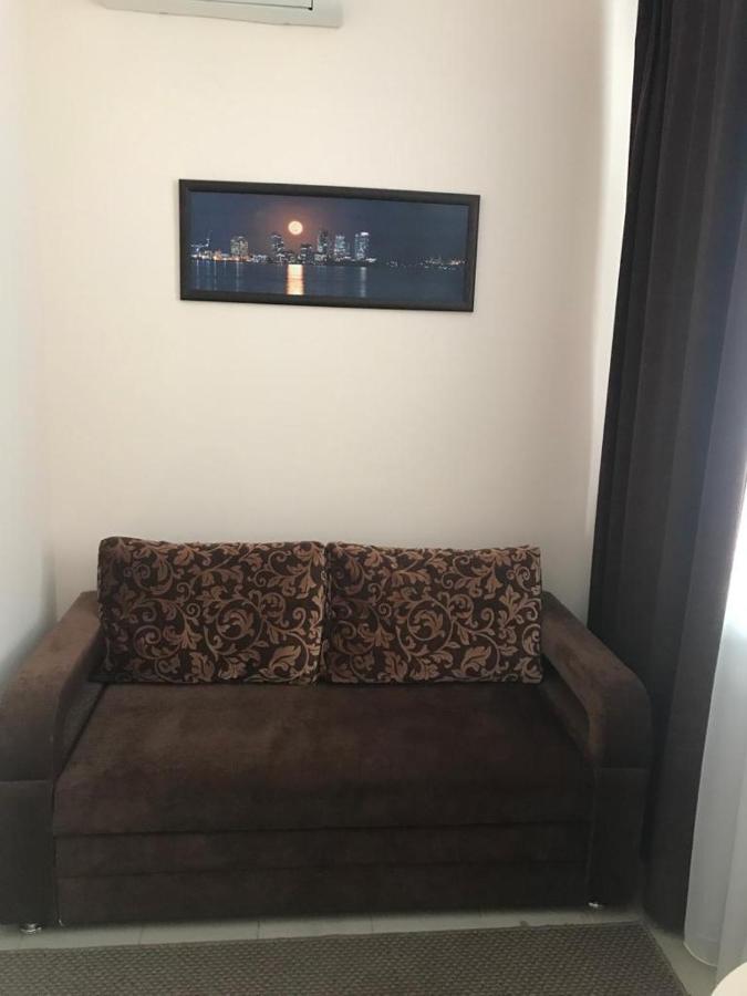 Киров: Den' i noch mini- hotel