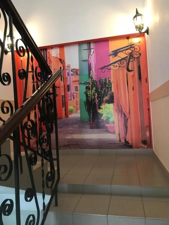 Киров: Den' i noch mini- hotel