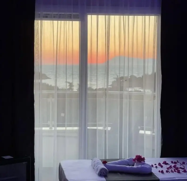Капикири: Adil butik otel