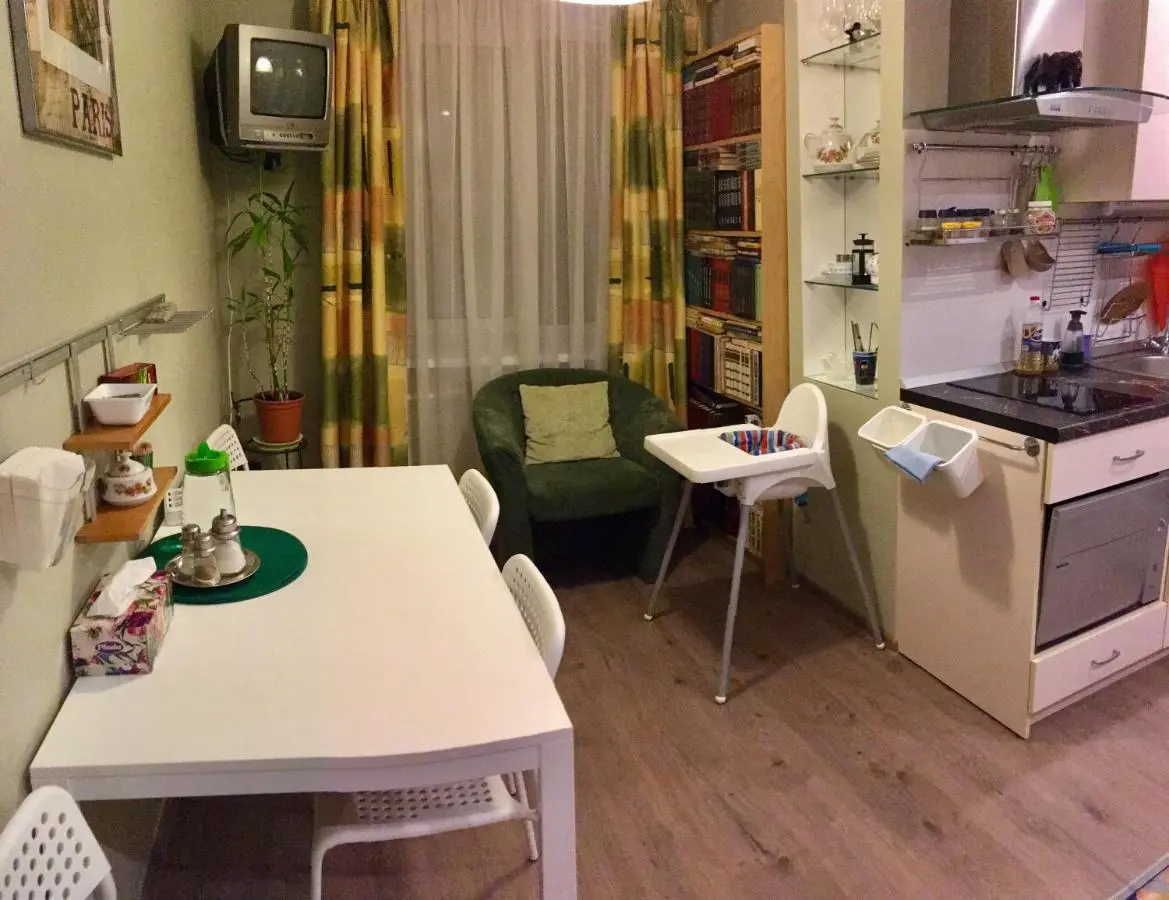 Киров: Apartment on Spasskaya 61
