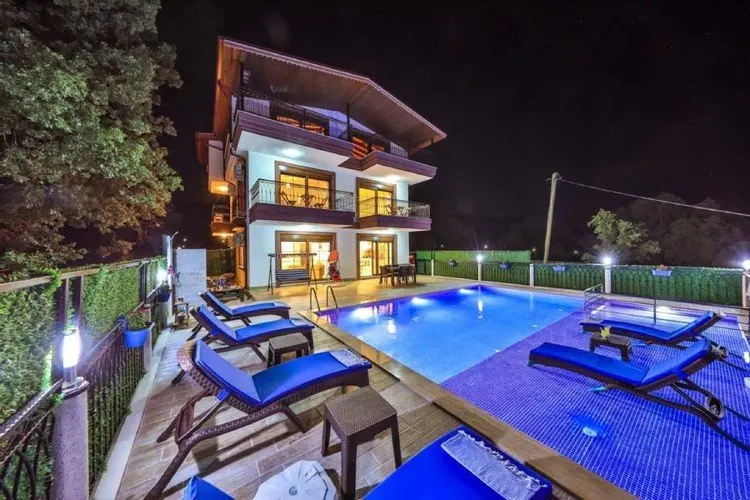 Каш: Atac Villa