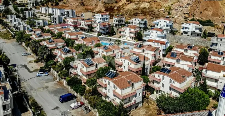 Кушадасы: Altin Guvercin Tatil Evleri