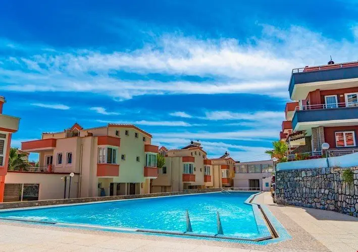 Кушадасы: Altin Guvercin Tatil Evleri