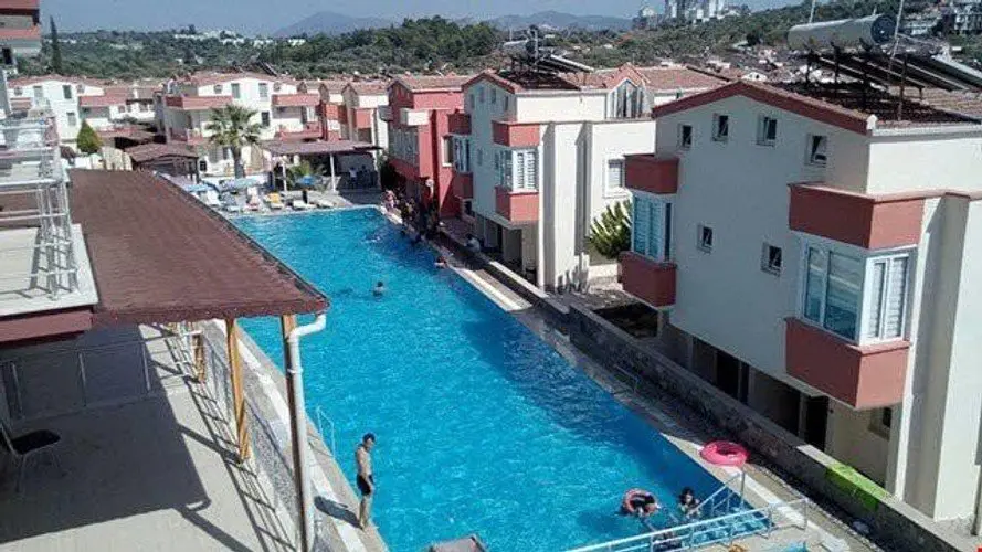 Кушадасы: Altin Guvercin Tatil Evleri