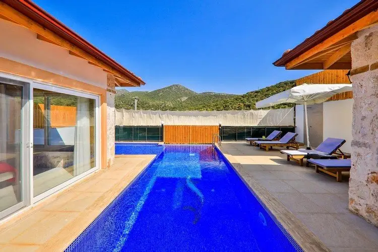 Каш: Arikan Villa