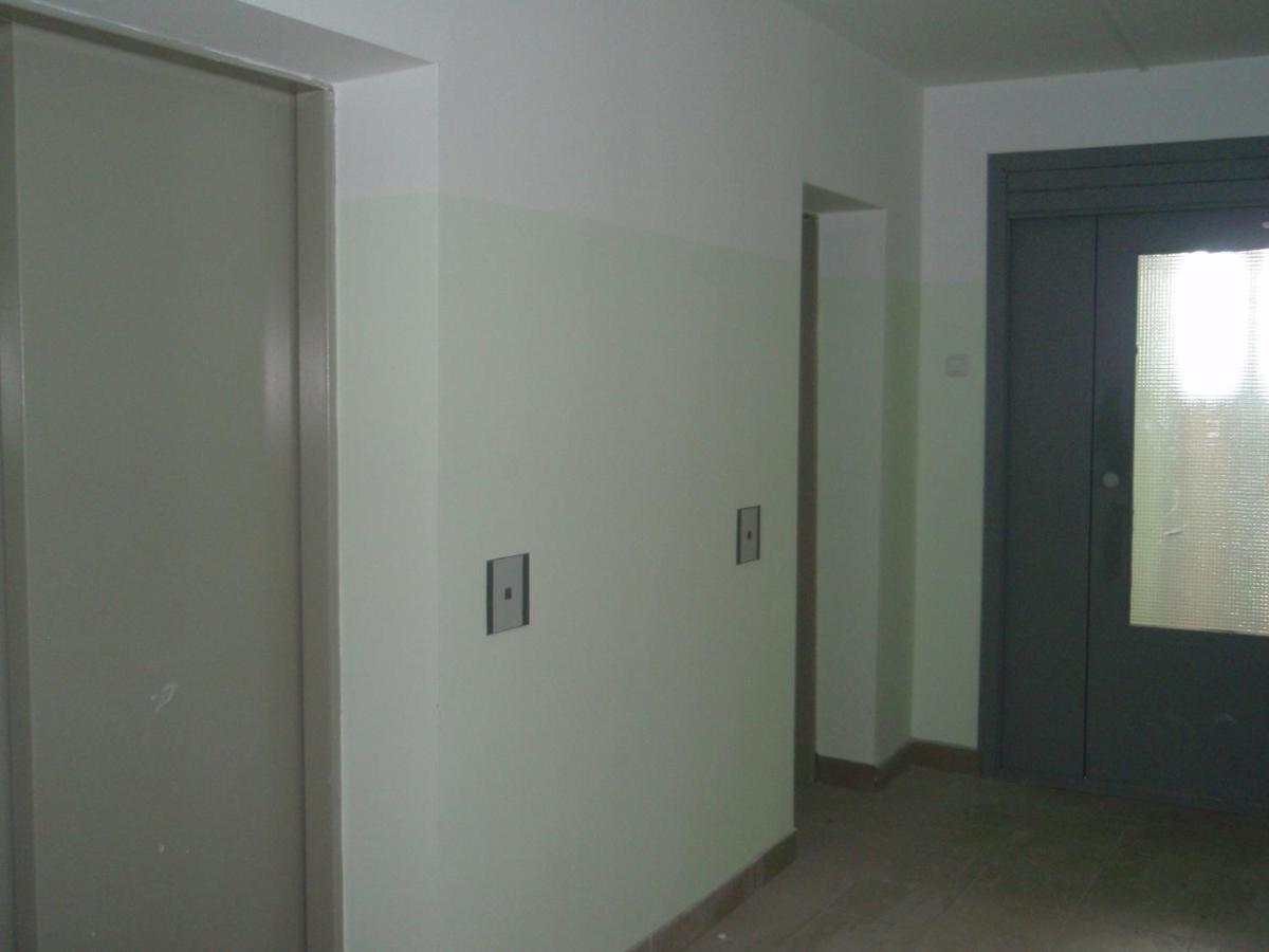 Киров: Apartment on 2-Y Khlynovskiy Pereulok 1