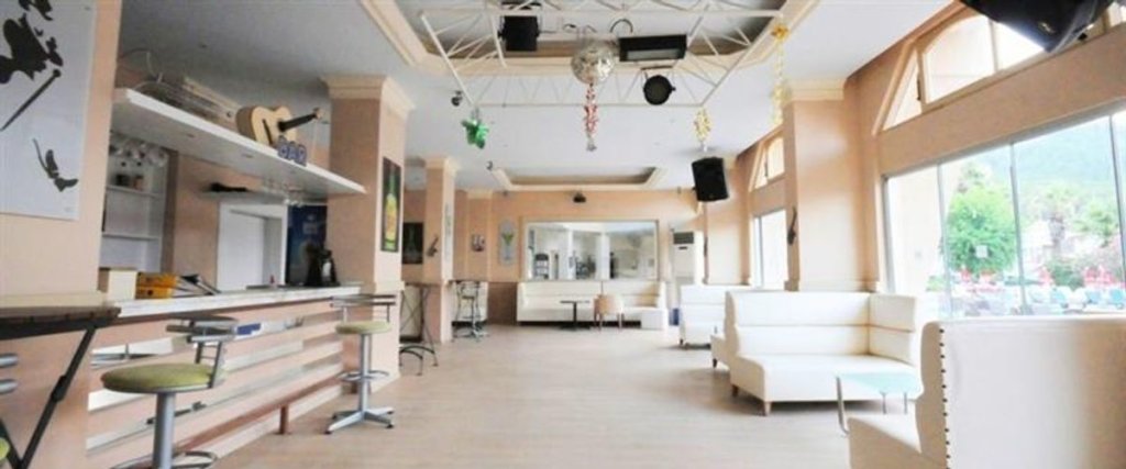 Мармарис: Club Selen Icmeler
