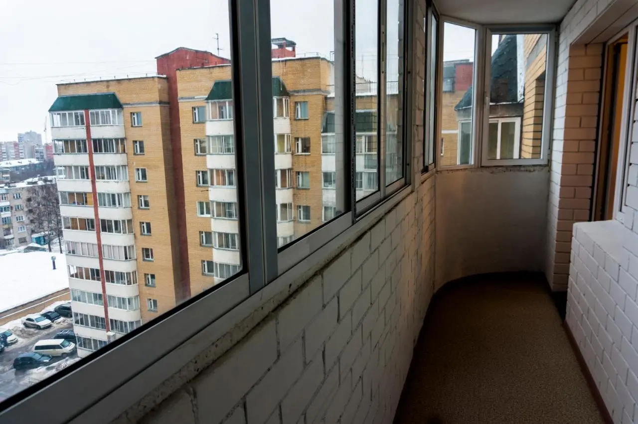 Киров: Горького 25