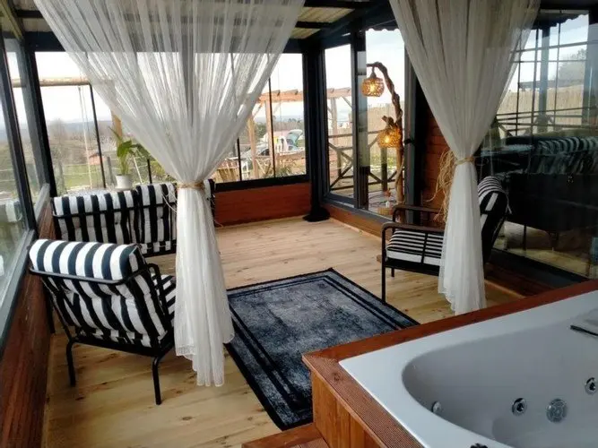 Сакарья: Cam6 Havuzlu Jakuzili Tiny House