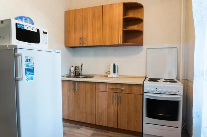 Киров: Apartments in Kirov Orlovskaya 4