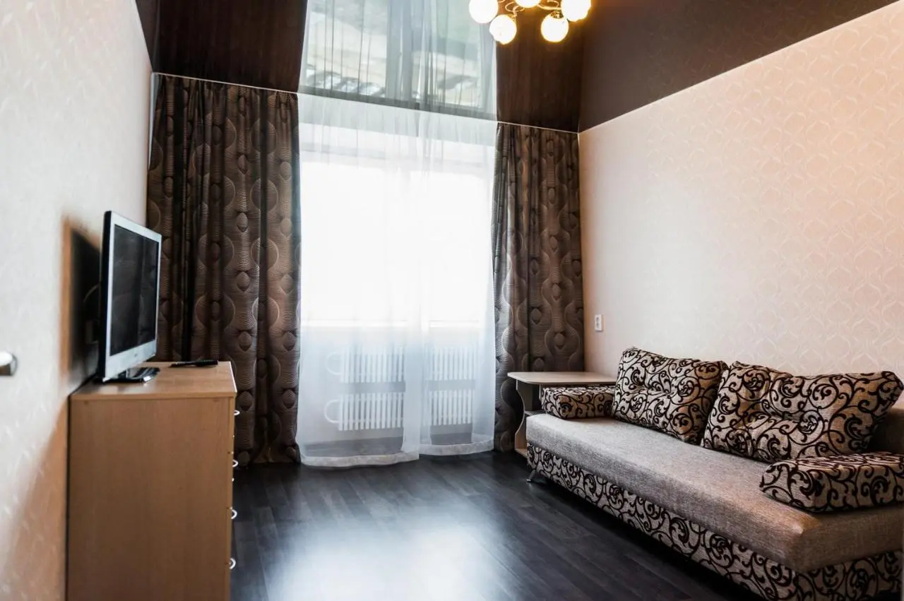 Киров: Apartamenty na Surikova 50