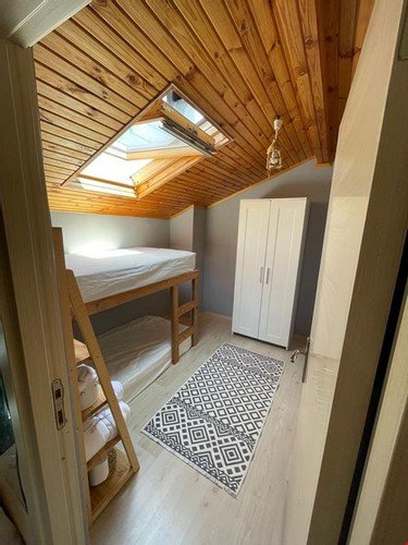 Сайл: Villa Koyici