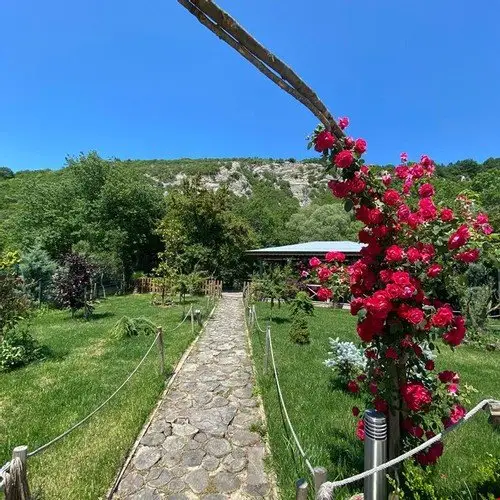 Сайл: Tiny River House Agva