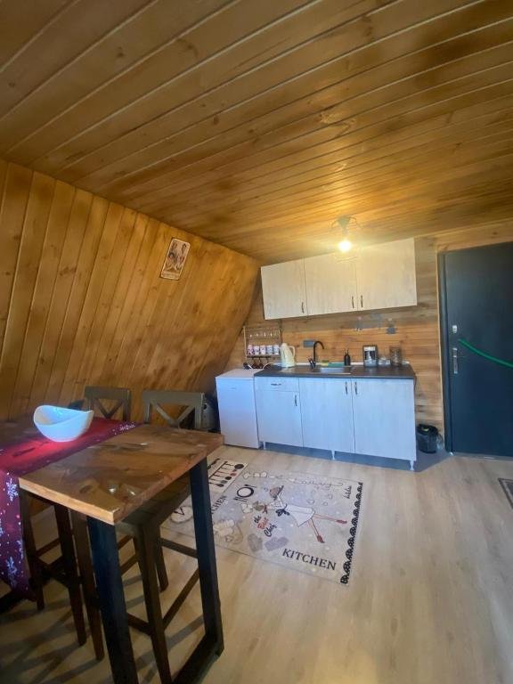 Увезпинар: Yalova Kasaba Bungalov