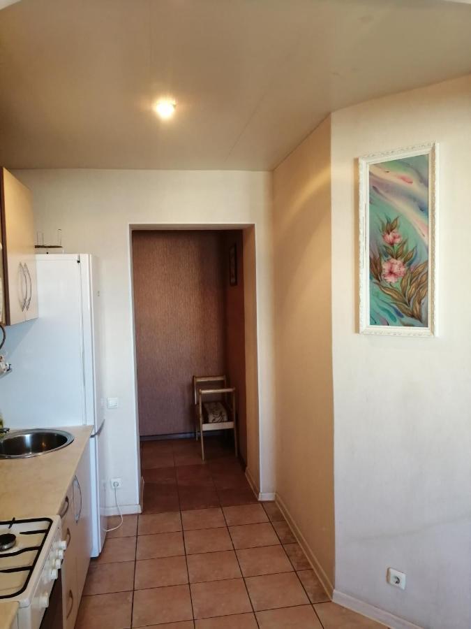 Киров: Apartments na Lenina