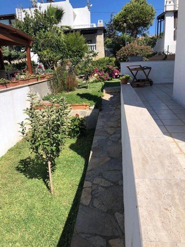 Тургутрейс: Villa Arel