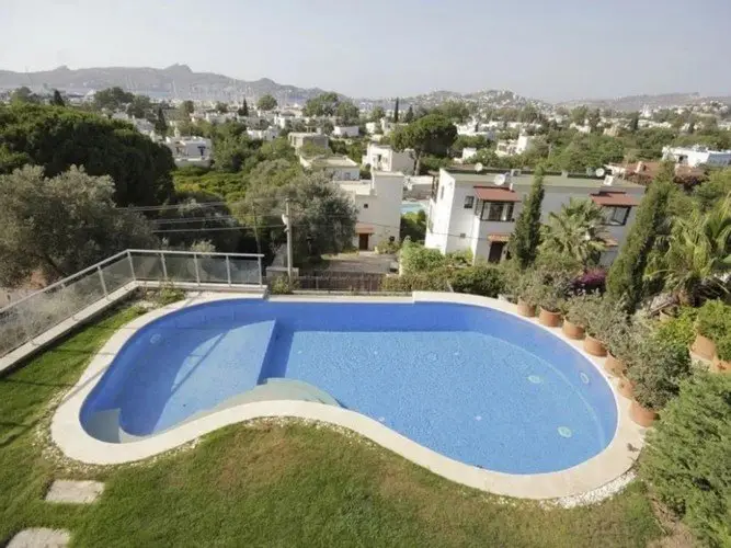 Яликавак: Villa Salmakis