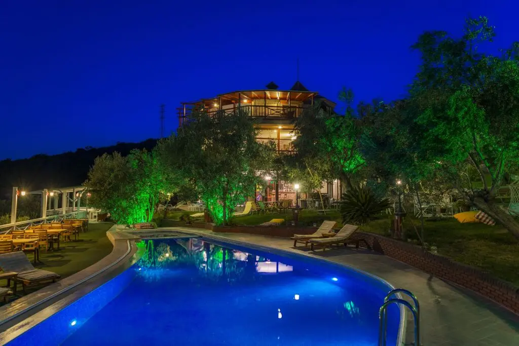 Эдремит: Aeneas Hotel