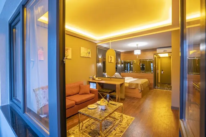 Стамбул: Eagle Palace Suites