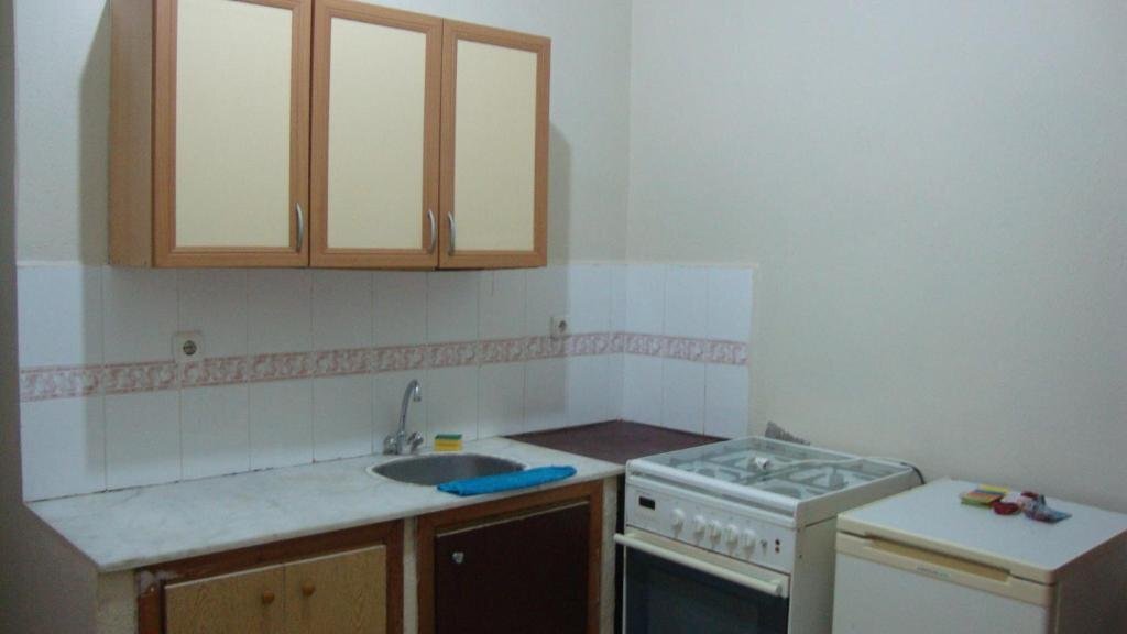 Гюмюльдур: Degerli Motel