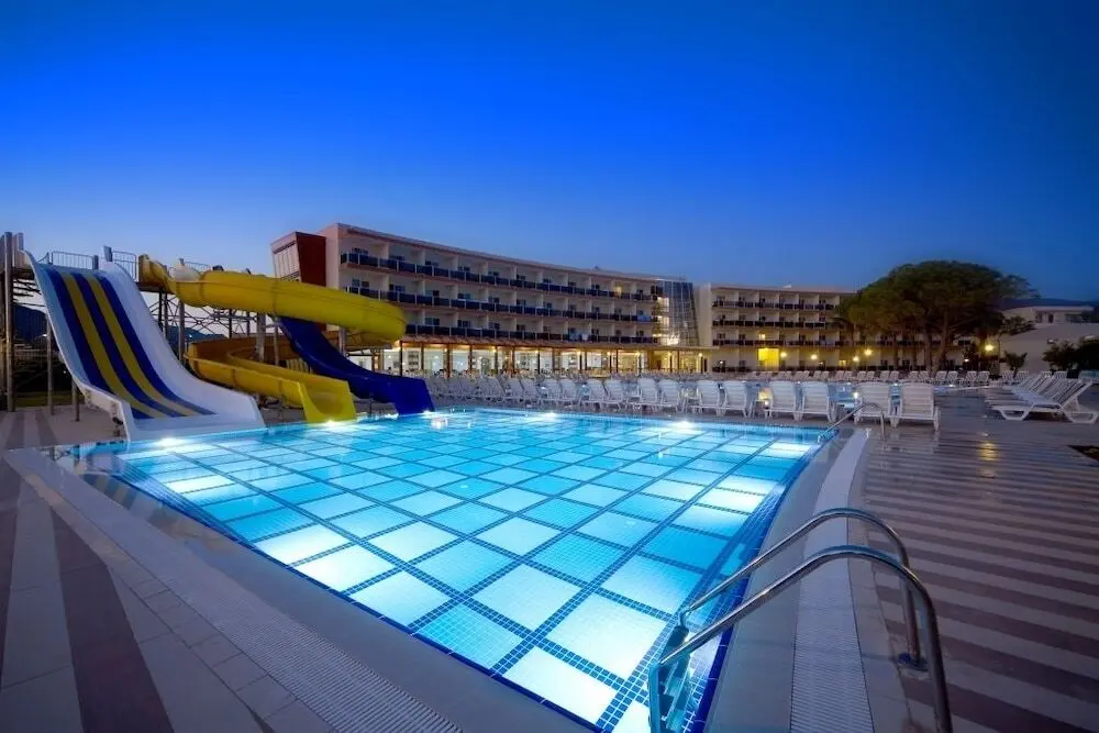 Гюмюльдур: Gumuldur Resort Hotel - All Inclusive