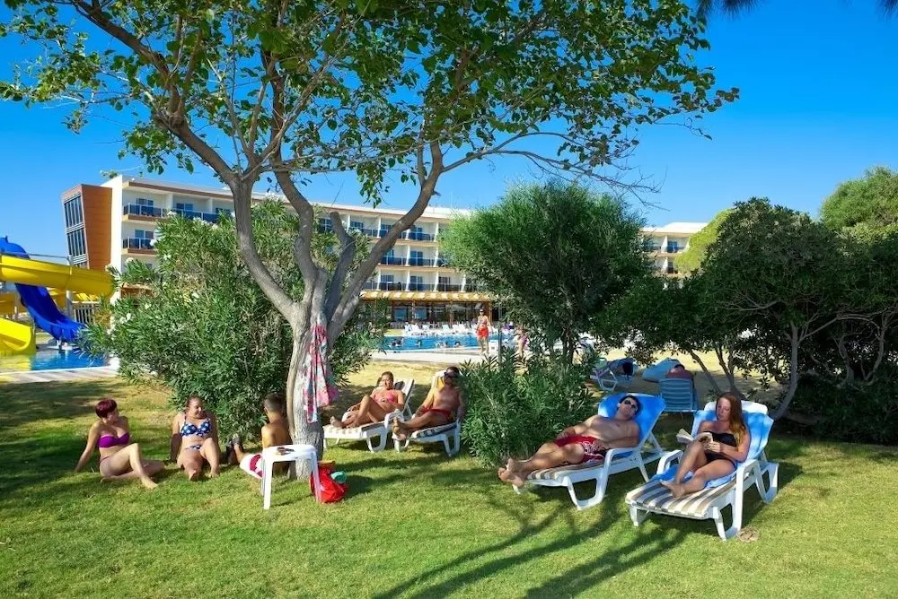 Гюмюльдур: Gumuldur Resort Hotel - All Inclusive