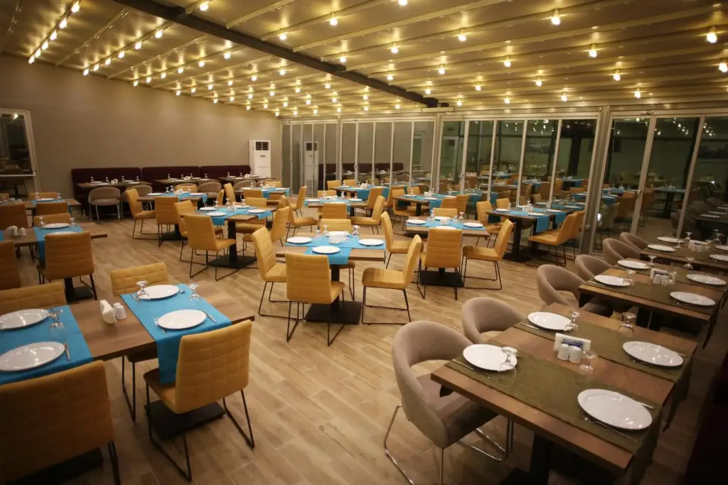 Кушадасы: Holiday Inn Express Manisa - West