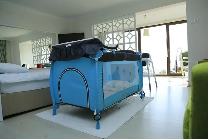 carousel image 1