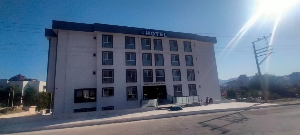 Ортака: Отель Grand Köse Ai̇rport Hotel