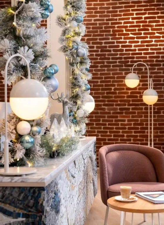 Стамбул: Ecole St Pierre Hotel