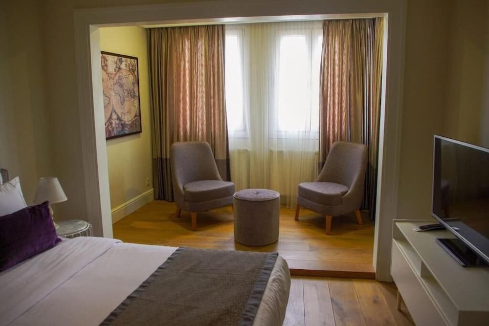 Стамбул: Meroddi Galata Flats