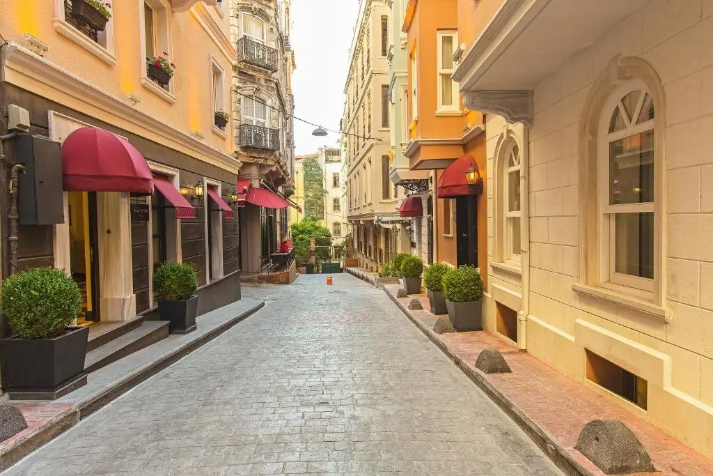 Стамбул: Meroddi Galata Flats