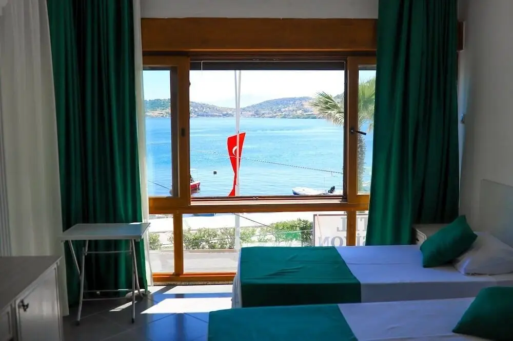 Helvaci: Peri Otel Pansiyon