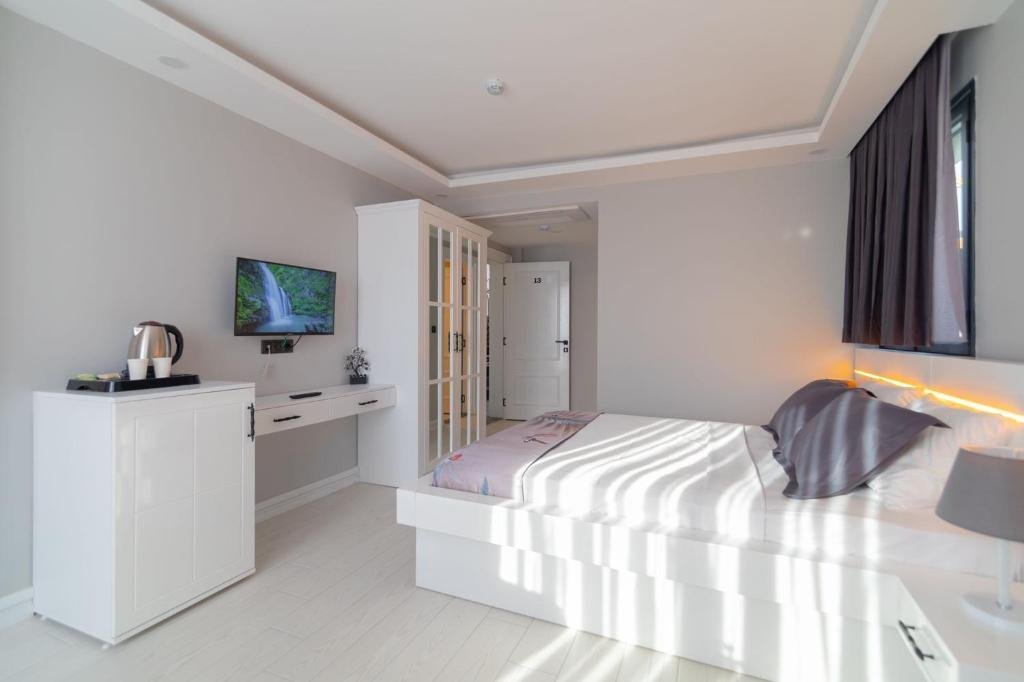 Сыгаджик: My Leos Hotel