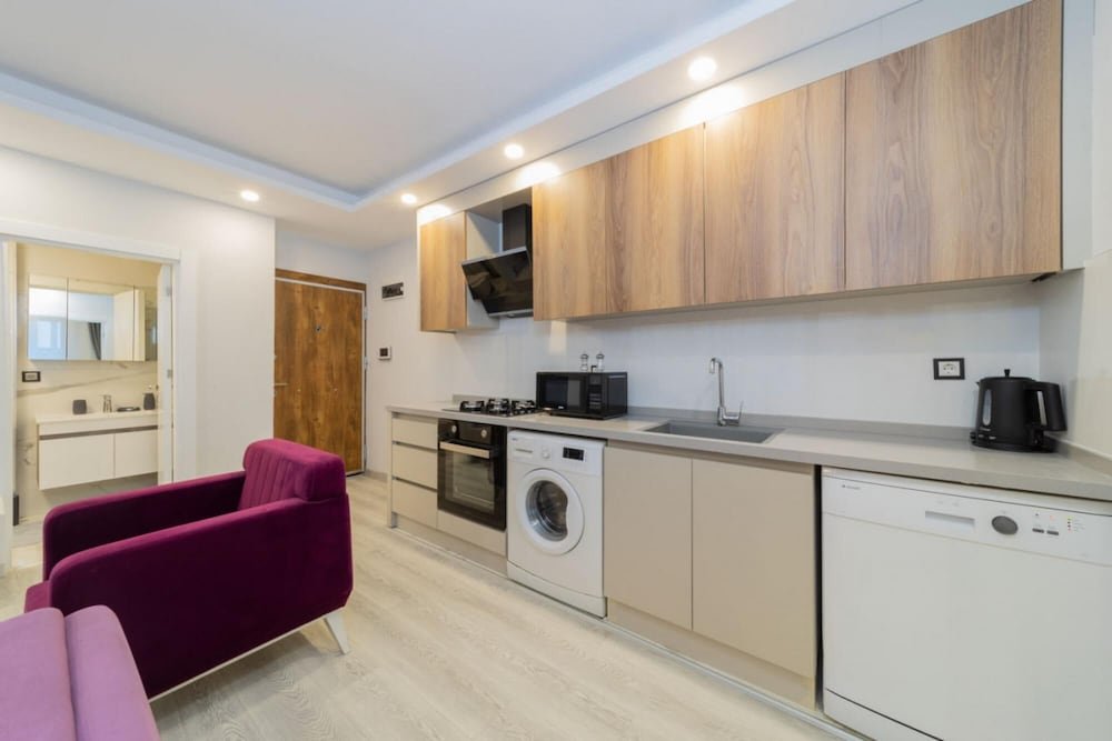 Анталья: Charming Apartment With Pool in Muratpasa Antalya