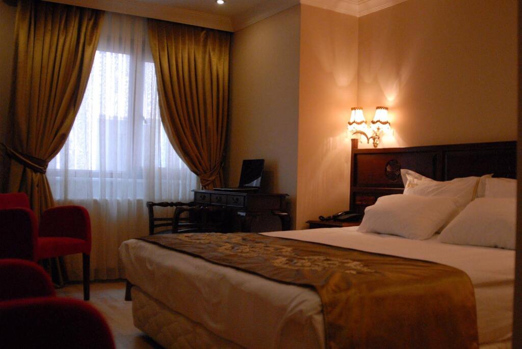 Стамбул: Valdivia Hotel