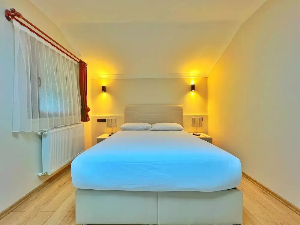 Узунгёль: Raha Villa Bungalow