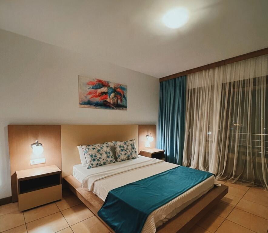 Тюркбюкю: Genc Hotel