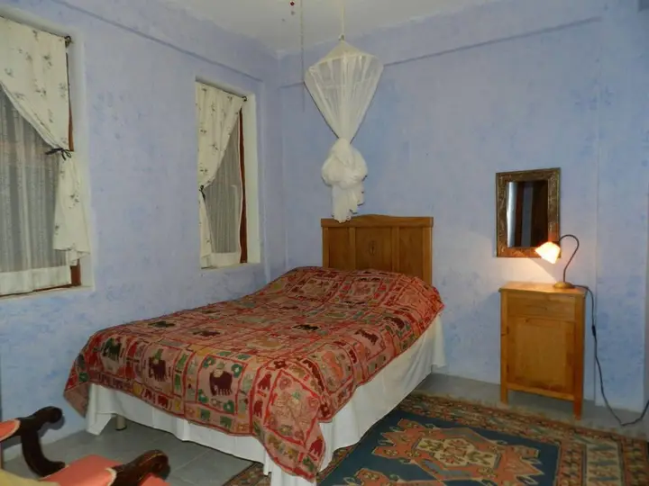 Кумлуджа: Daphne House