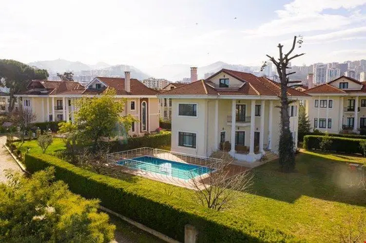 Йомра: Villa Ensar