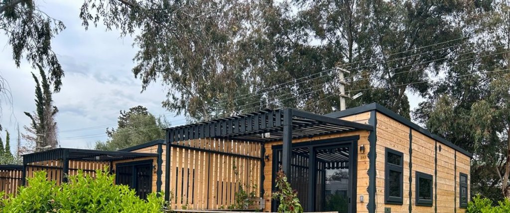 Bitez Tiny Houses & Beach — фото 1