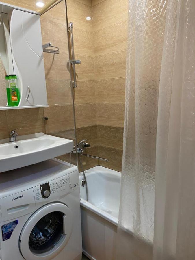 Усинск: Апартаменты на Парковой, 15А