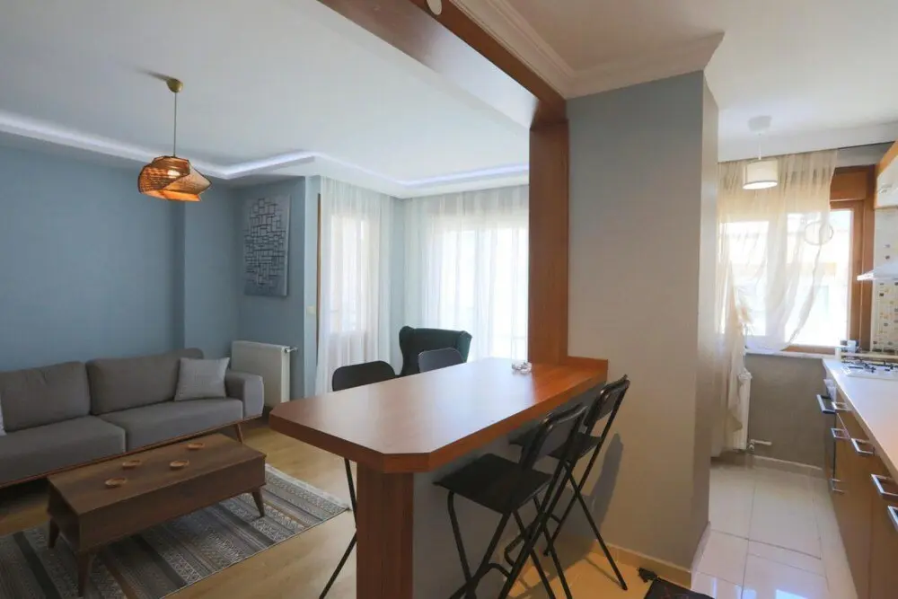 Стамбул: Modern and Stylish Flat With Balcony in Atasehir