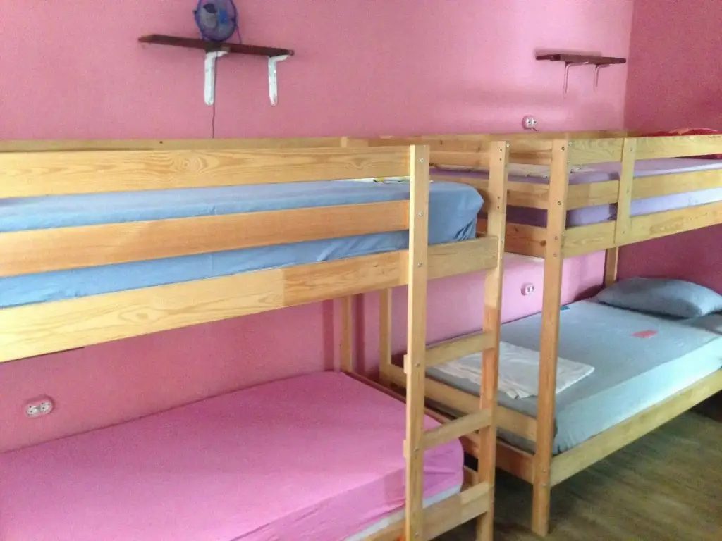 Измир: Shantihome Hostel